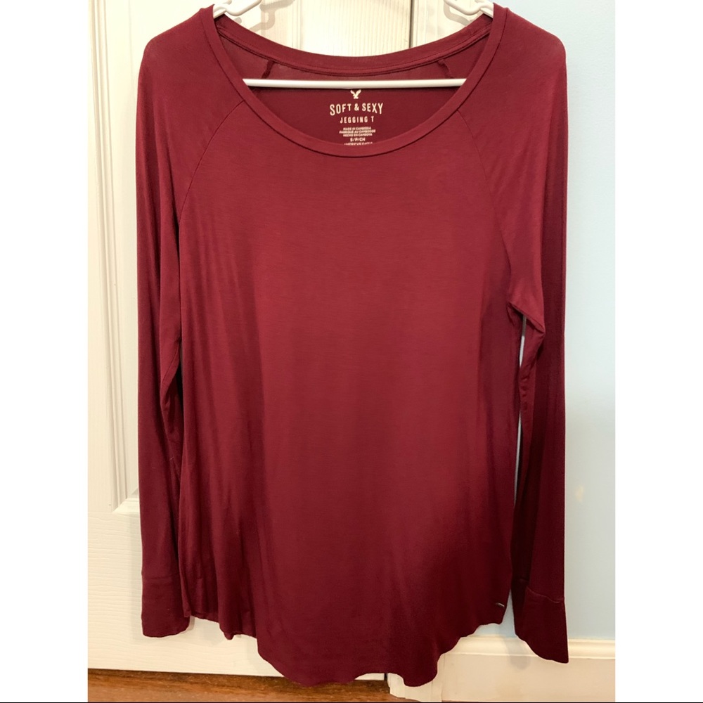 American Eagle Long Sleeve Top